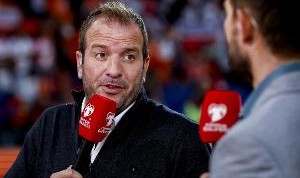 范德法特：汉堡对阵拜仁面临着艰巨的任务，丢球少于5个就算不错