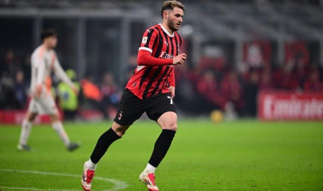 S-希门尼斯经纪人否认转会传闻：他不会离开米兰，都是假消息